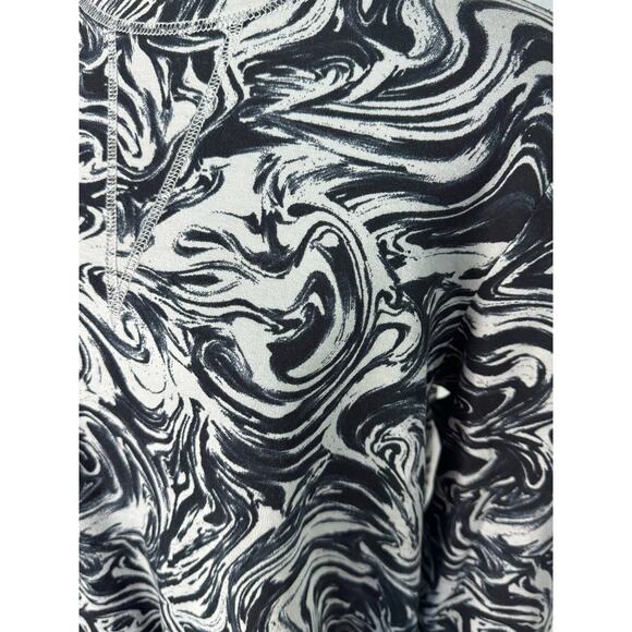 zuda Z-Knit Crewneck Pullover Cool Gray Swirl Size S NWOT - Picture 4 of 8